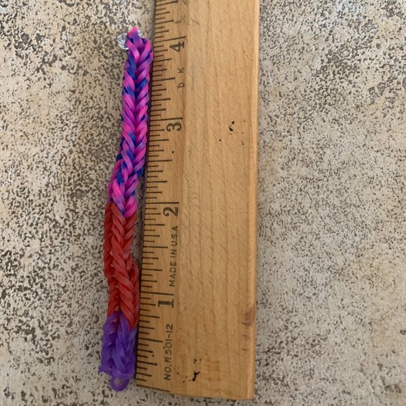 Red, Purple, & Pink Rainbow Loom Fishtail Bracelet - Picture 2 of 2